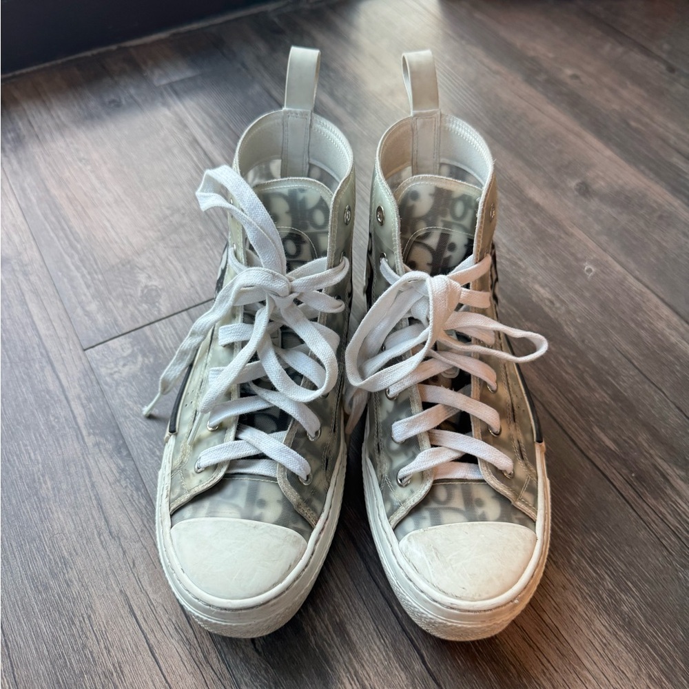 Dior Hightop Sneakers